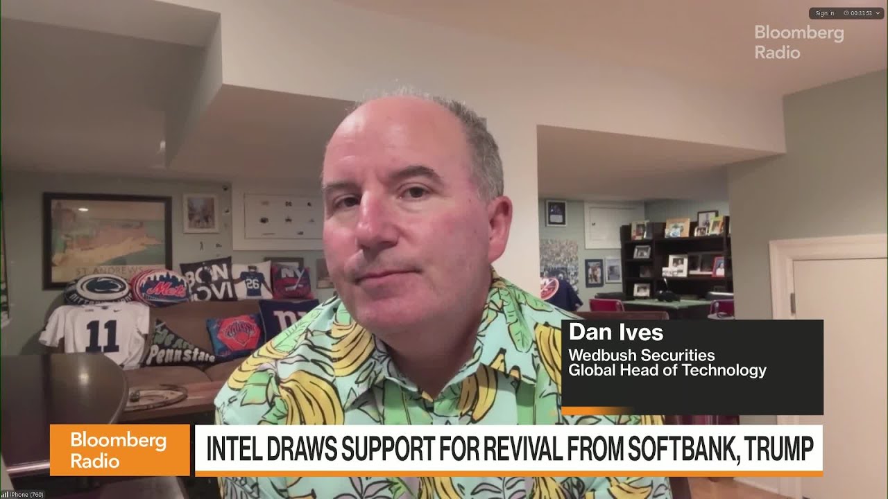 Intel Draws Support for Revival From SoftBank, Trump