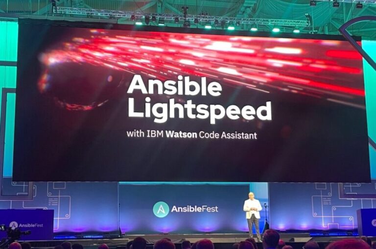 Red Hat presenta Ansible Lightspeed para la automatización de TI impulsada por IA