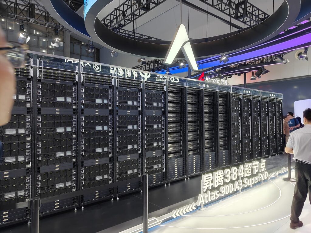huawei CloudMatrix 384 ai