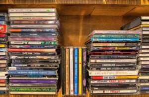 El Compact Disc cumple 43 años: historia, legado y la tecnología detrás ...