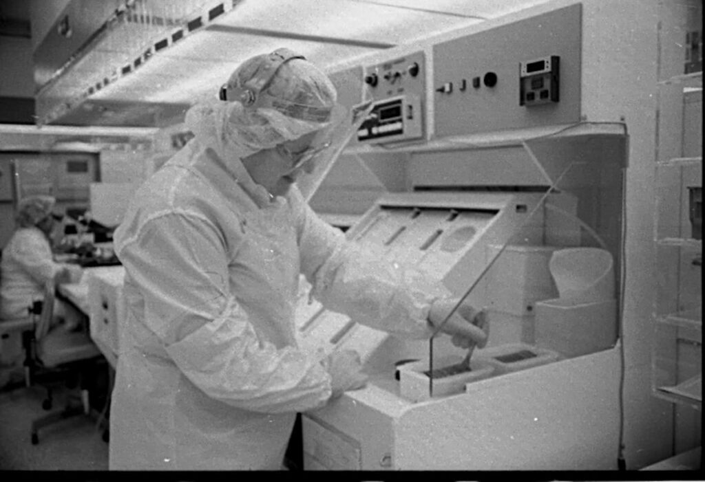 1982 286 production fab intel