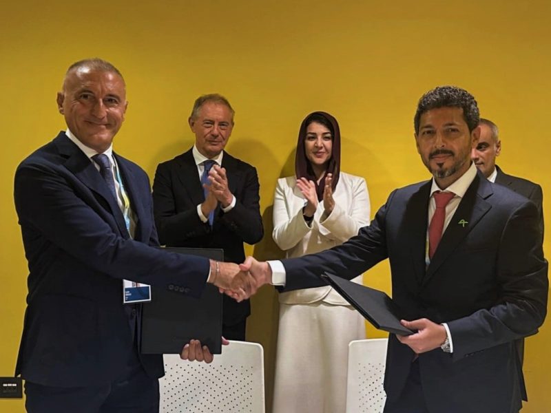 Firma-Eni-Khazna-datacenter