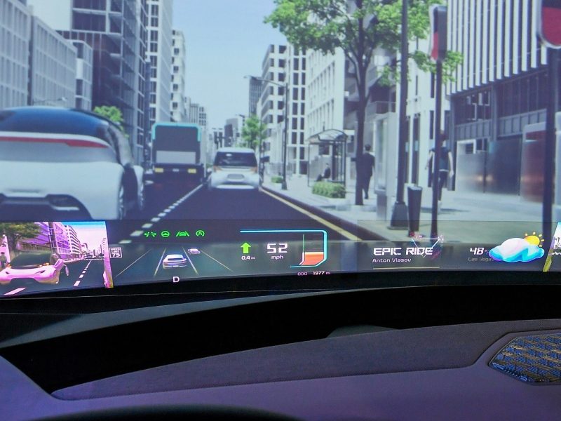 Hyundai Mobis introduced Holographic Heads-Up Display at CES2025