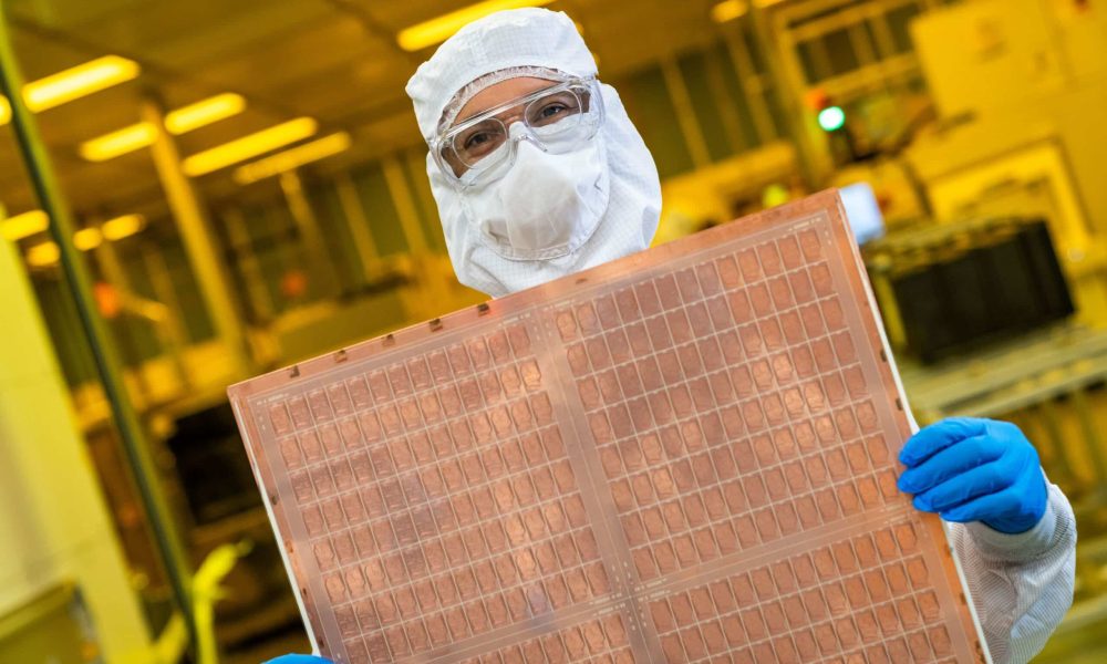 Intel-glass-substrate-4I