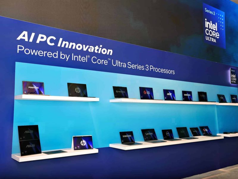 ces2026-laptop-display3-v2