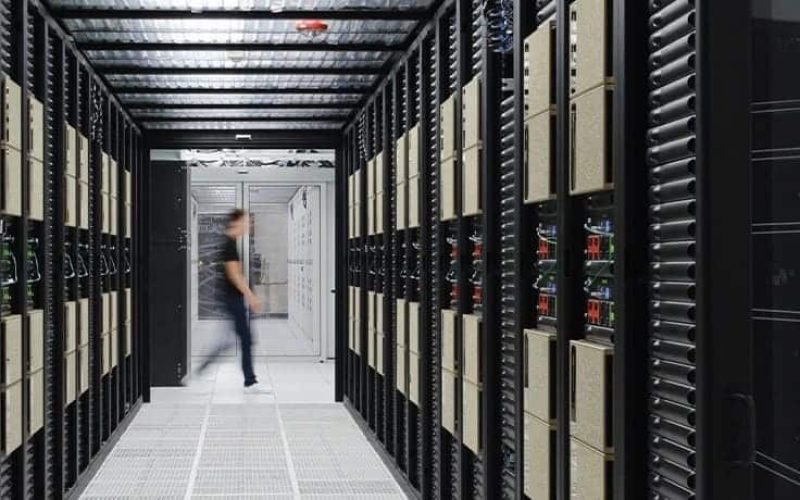 nvidia-dgx-hero-datacenter